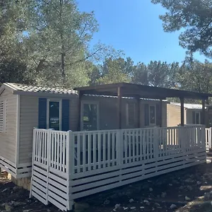 Kemping Mobile Homes Pine Sea, Banjole